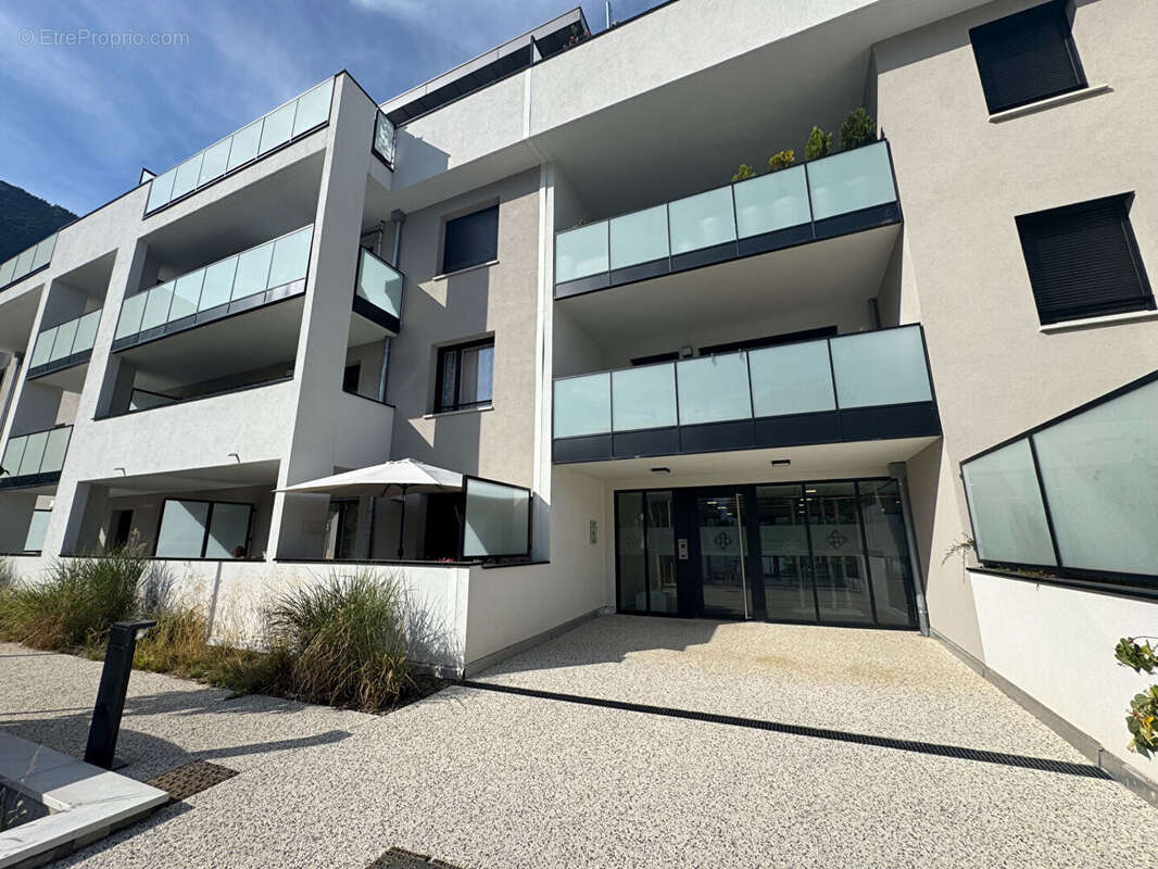 Appartement à LA TRONCHE