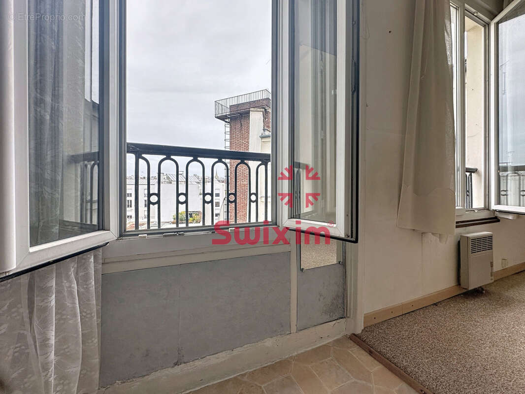 Appartement à PARIS-11E