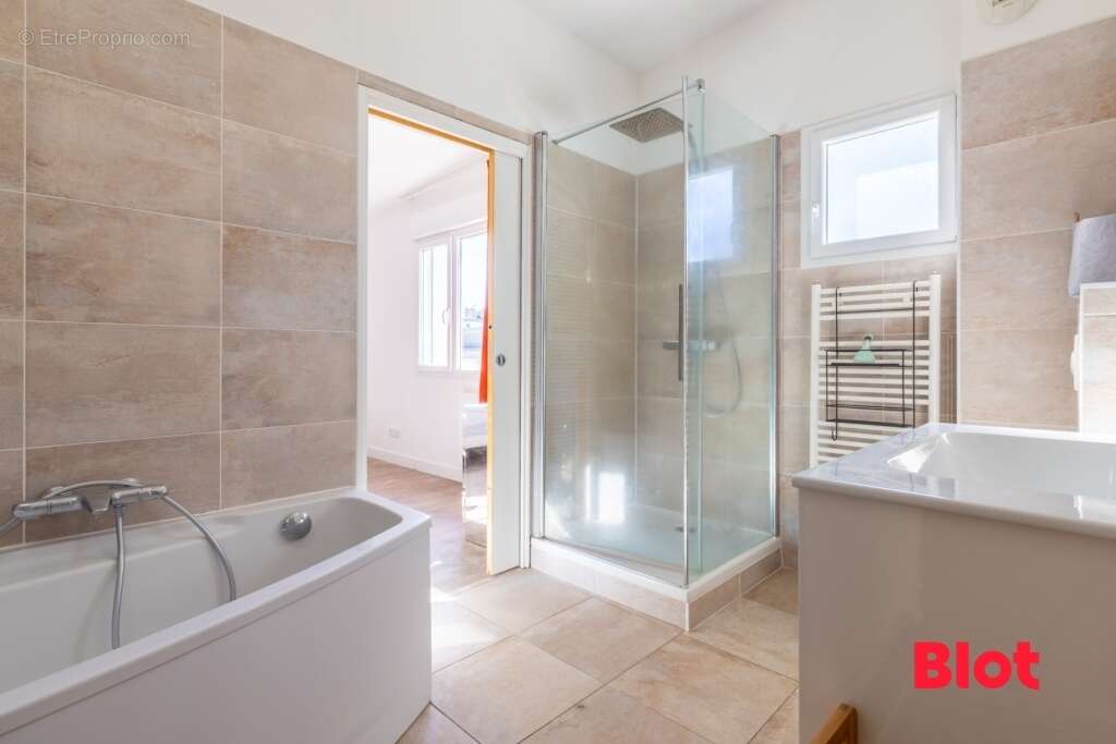 Appartement 74 m² à Brest  - photo 7