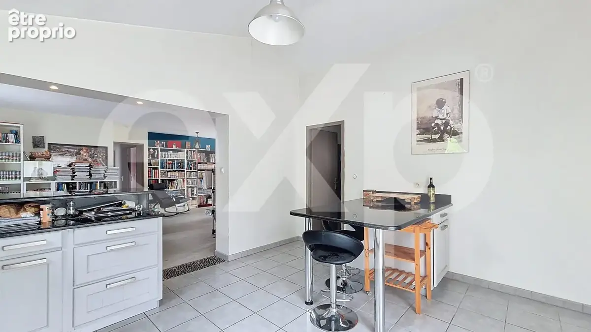 Maison 97 m² à Castelnau-De-Medoc  - photo 4
