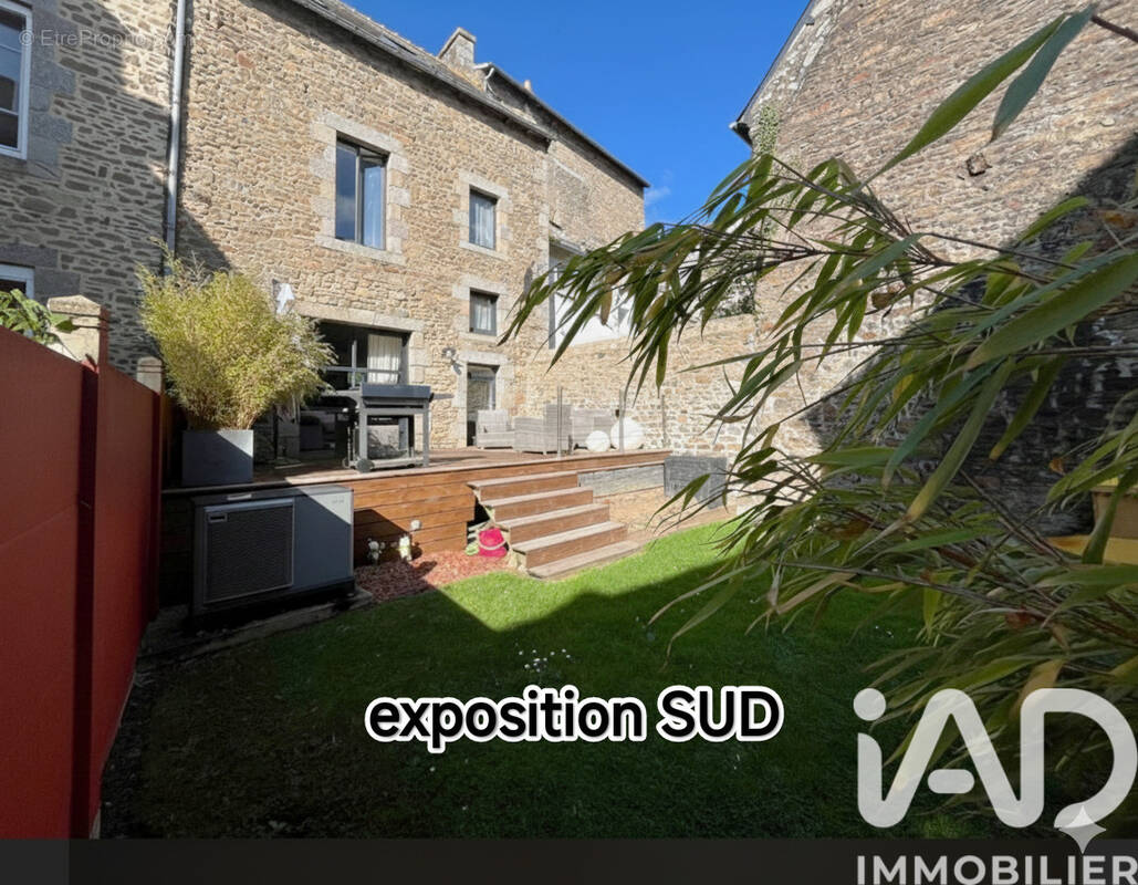 Photo 1 - Maison à QUINTIN