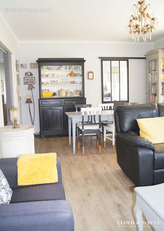 Maison 158 m² à Nyons  - photo 4