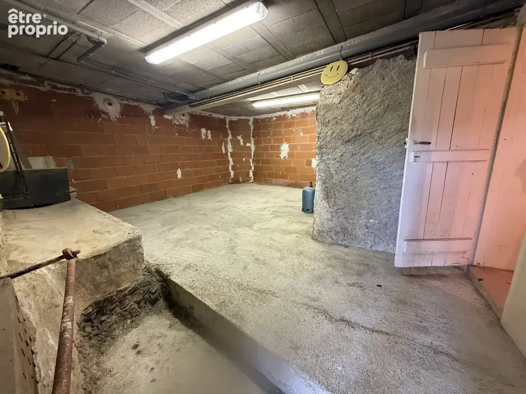 Coup de cœur à Oms : maison de village lumineuse avec terrasse et grande cave ! - photo 12