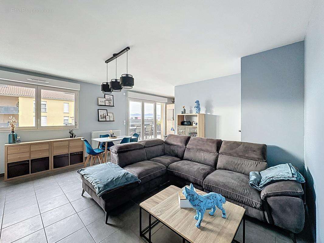 Appartement à CHASSE-SUR-RHONE