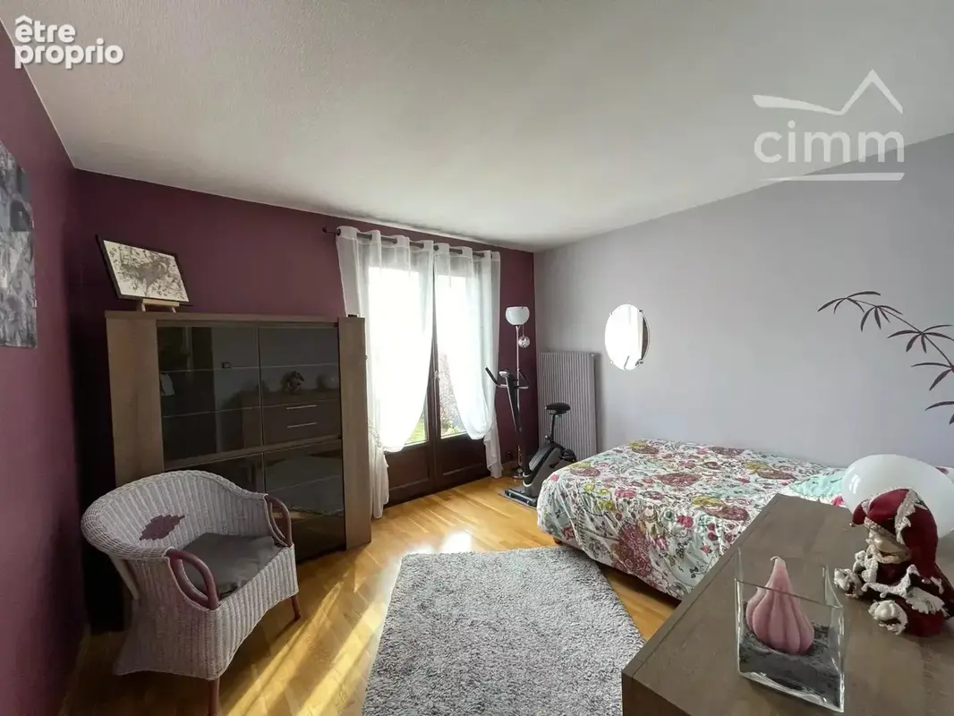 Emplacement privilégié pour cette maison de plain-pied avec jardin et sous-sol total - photo 9
