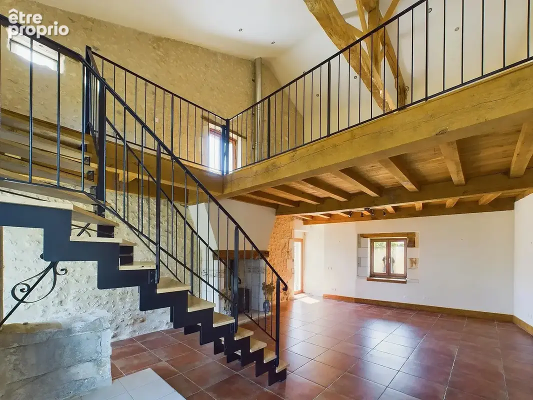 Propriété dans hameau de trois chambres avec vue imprenable. - photo 4