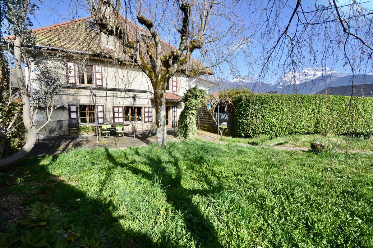 Maison à SAINT-JORIOZ
