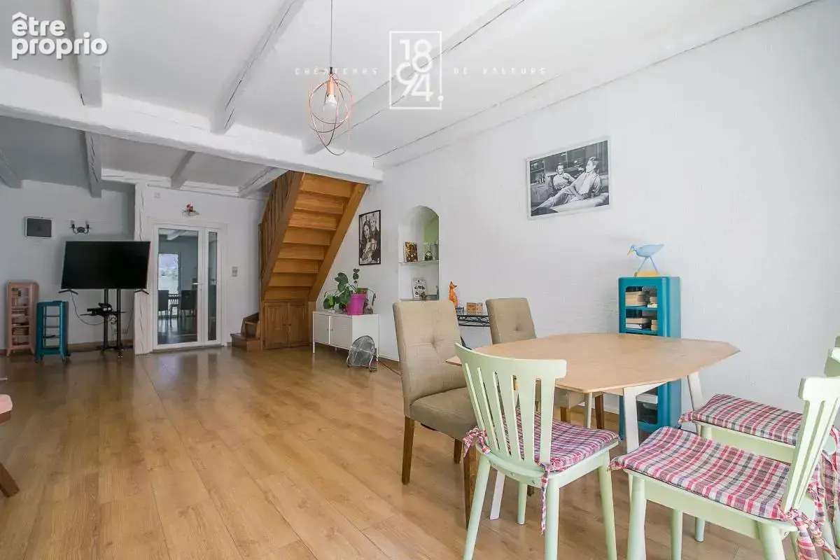 Maison familiale T5 de 105m2- avec dépendance et terrasse - photo 4