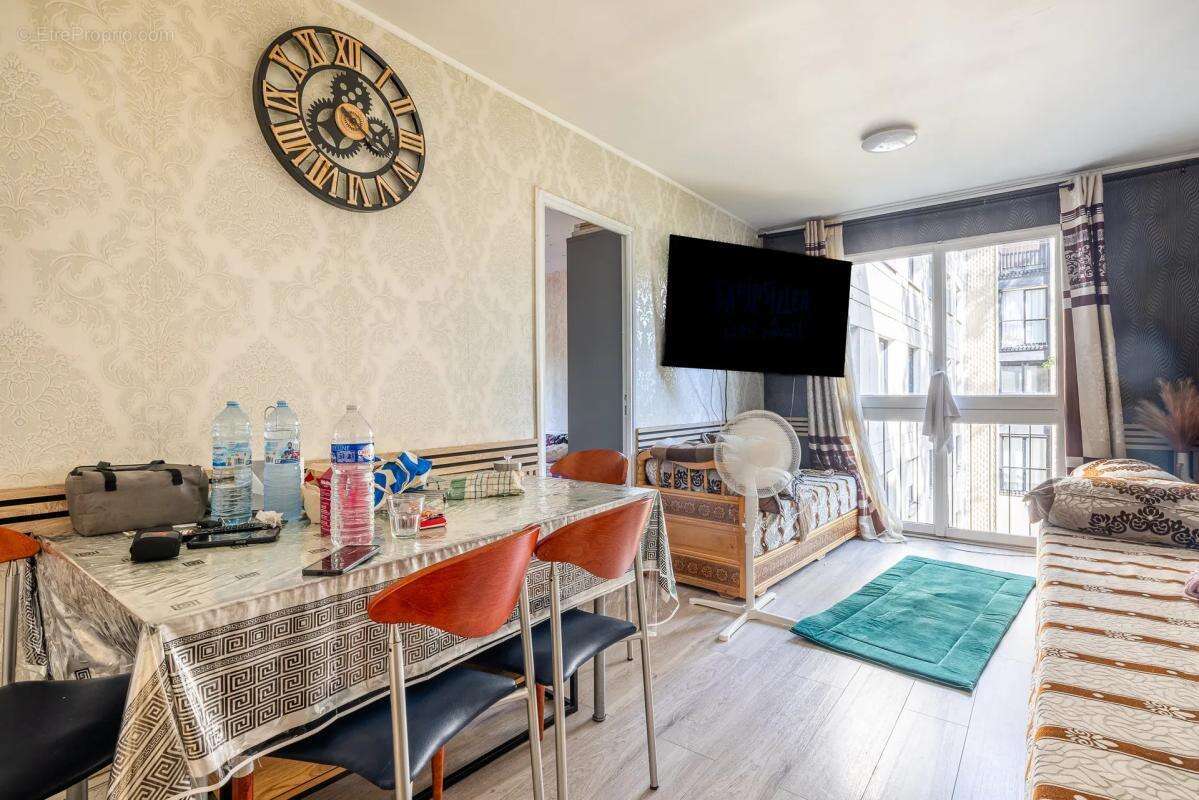 Appartement à GRIGNY