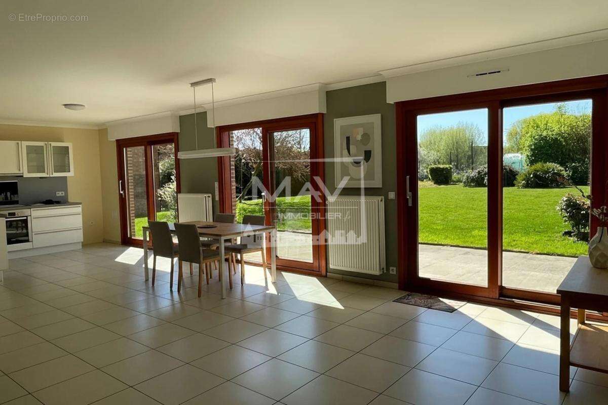 Maison à MARCQ-EN-BAROEUL