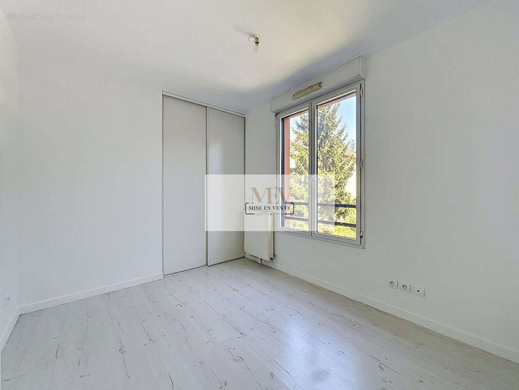 Appartement 3 pièces 66 m² - Rue Pierre Brossolette - Proche bords de Marne - photo 7