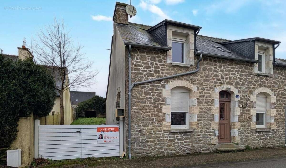 Photo 2 - Maison à PLOUGUERNEVEL