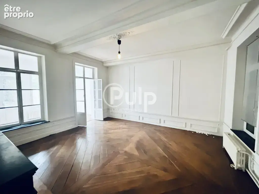 Maison ou immeuble 4/5lots à vendre à Douai hyper centre - photo 1