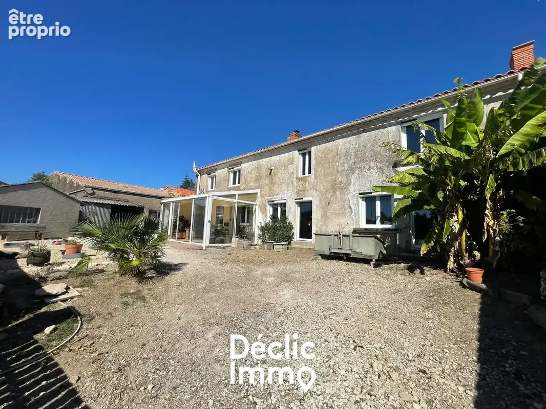 Maison en pierres avec beau potentiel  Curzon - photo 2