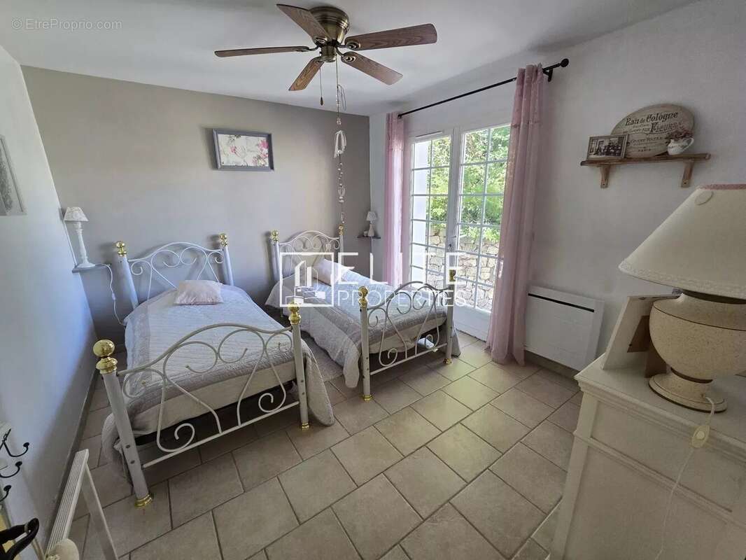 Maison à LES ADRETS-DE-L'ESTEREL