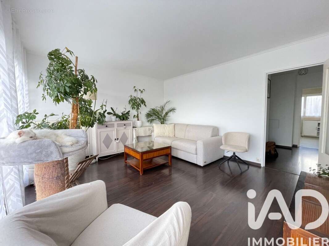 Photo 2 - Appartement à CLICHY-SOUS-BOIS