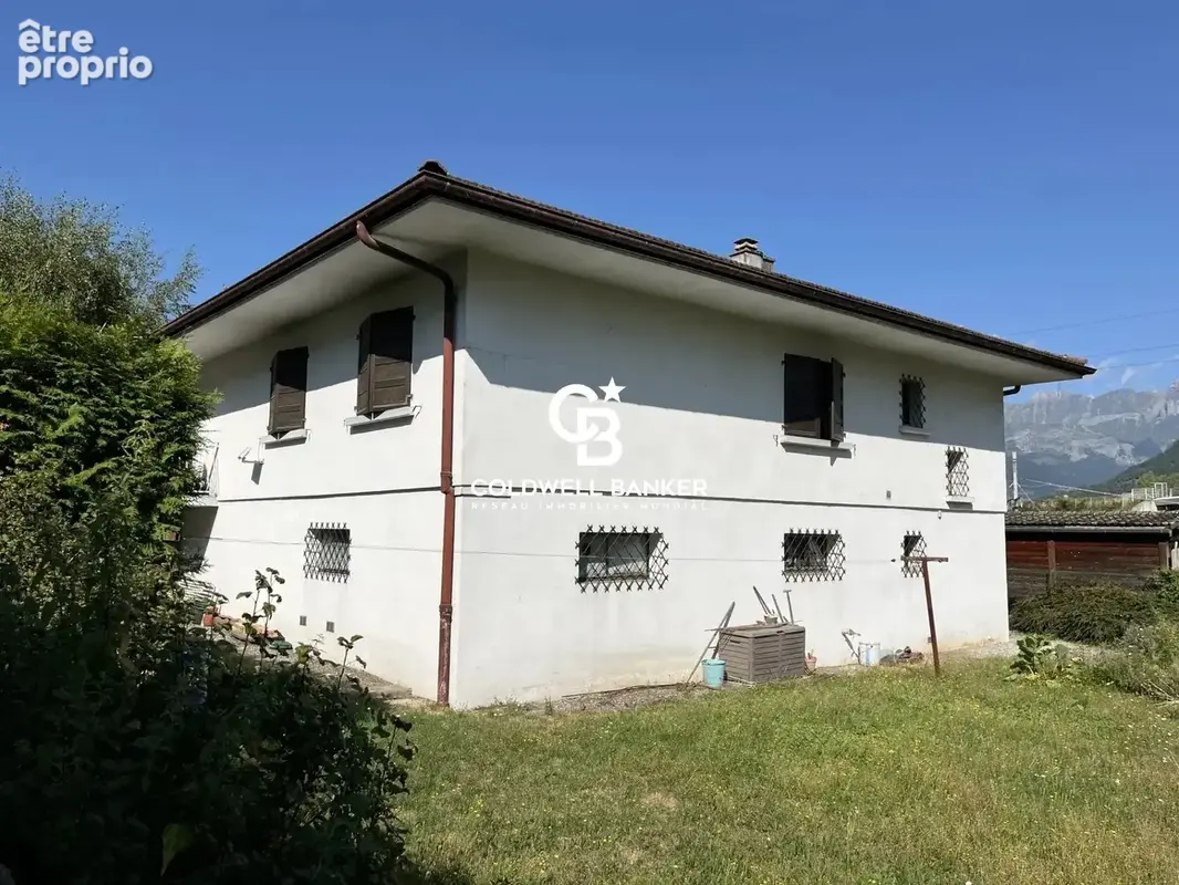 MAISON - PASSY (Haute-Savoie) - 236 m² - 5 CHAMBRES - photo 8