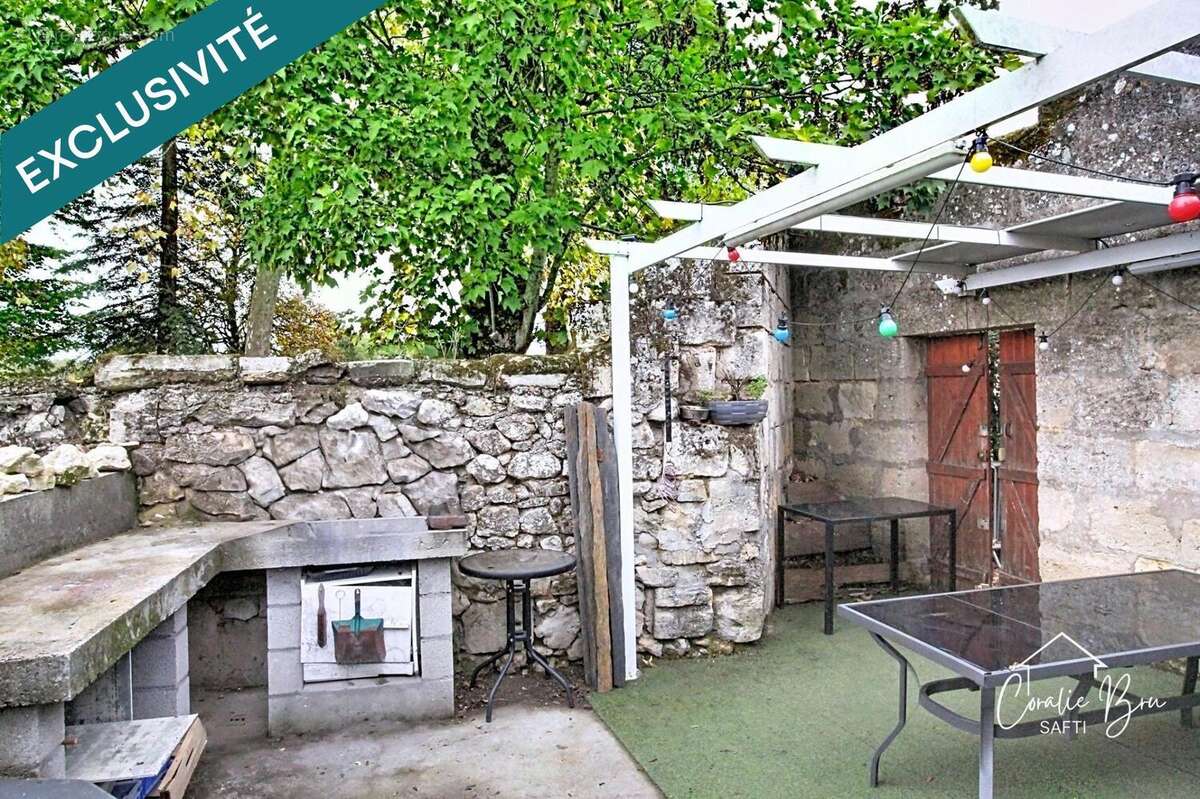 Photo 2 - Maison à COMPS