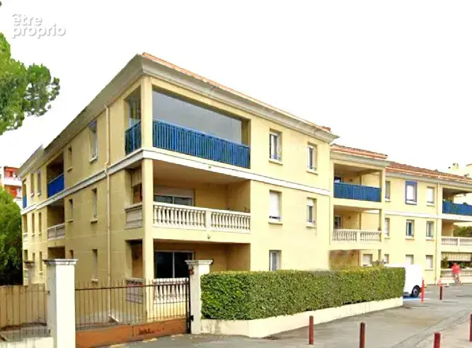 Superbe F1 de 43 m2 avec terrasse et ascenseur. - photo 8