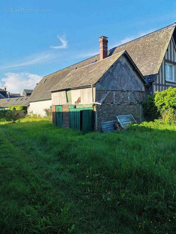 Terrain à BOURG-ACHARD