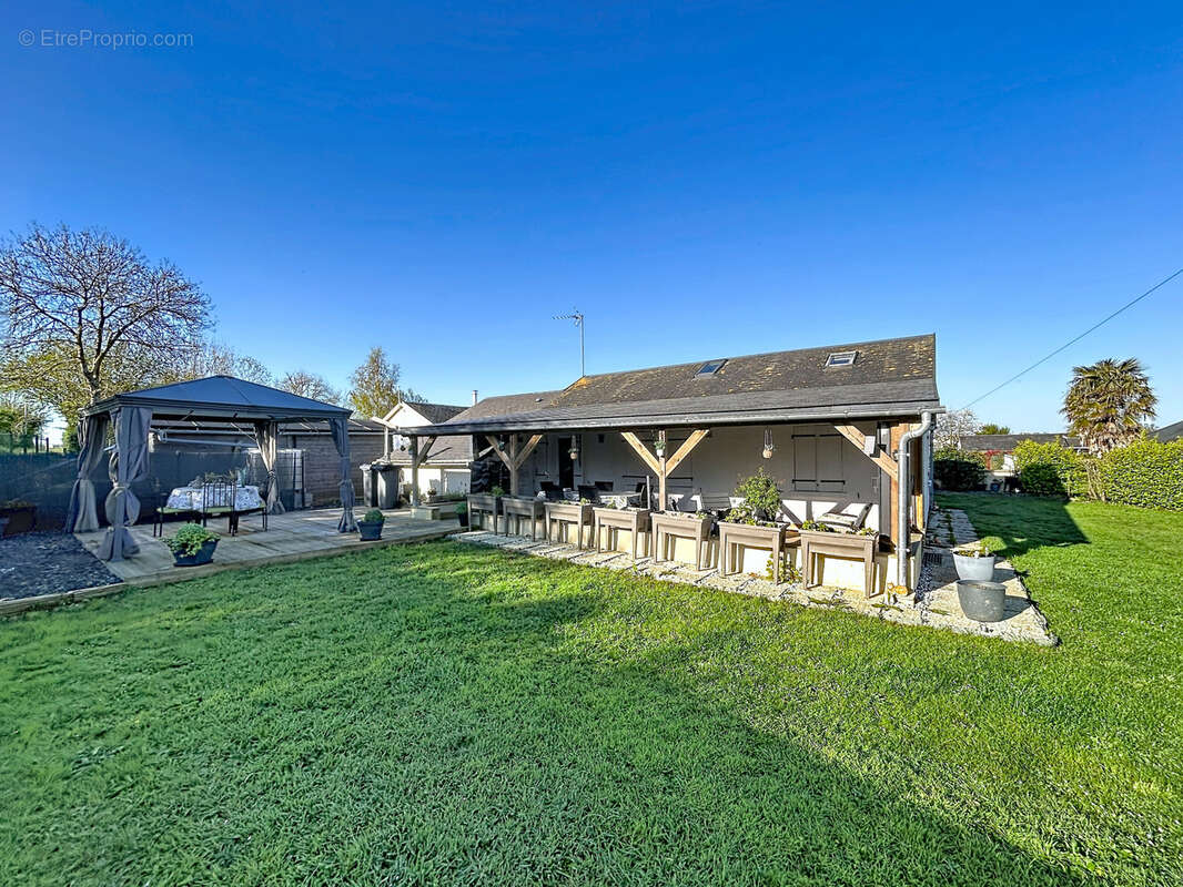 Maison à GRANDCAMP-MAISY