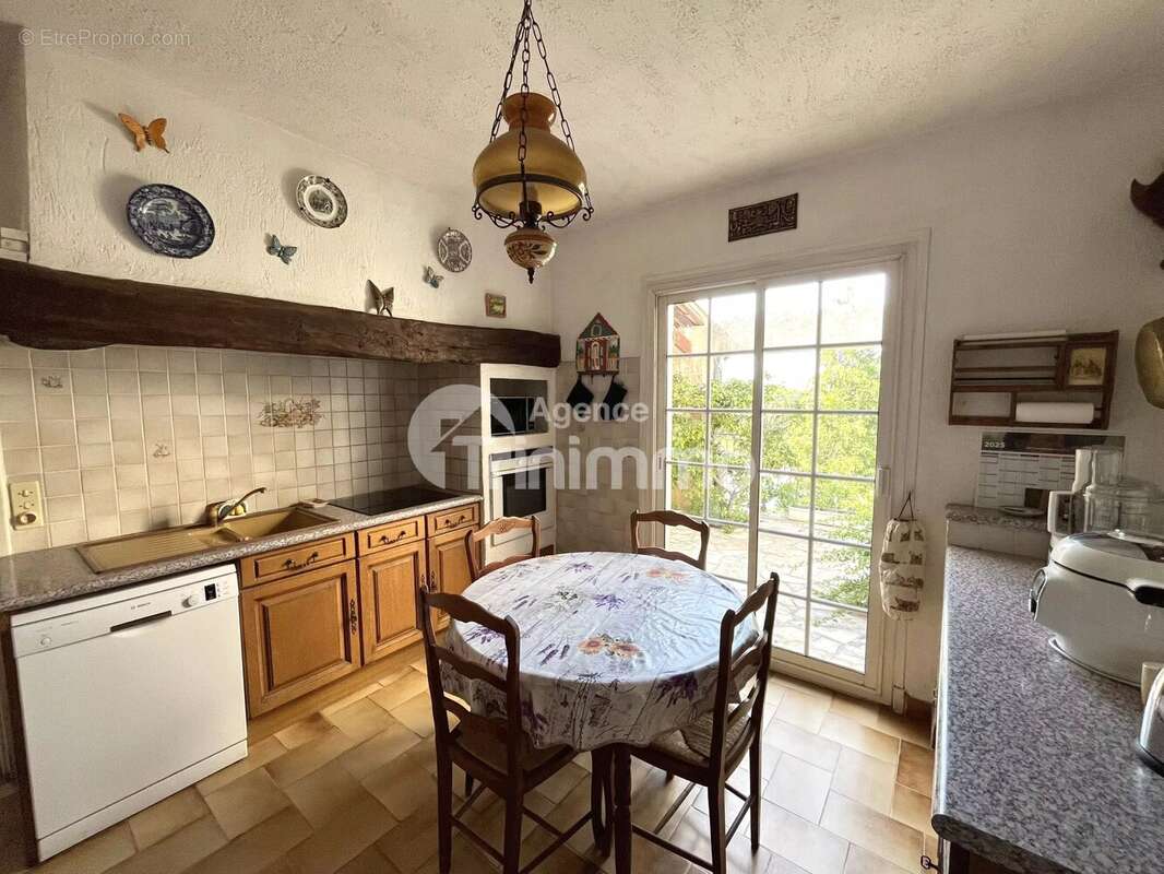 Maison à BERRE-LES-ALPES