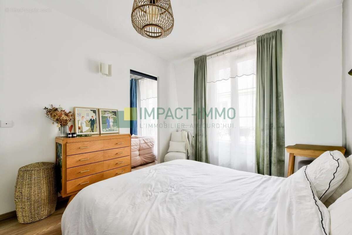 Appartement à CLICHY