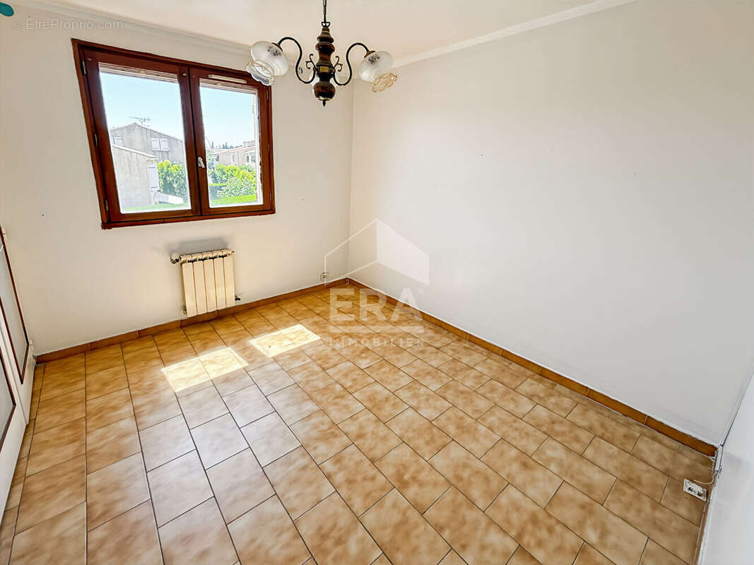Appartement à SEPTEMES-LES-VALLONS