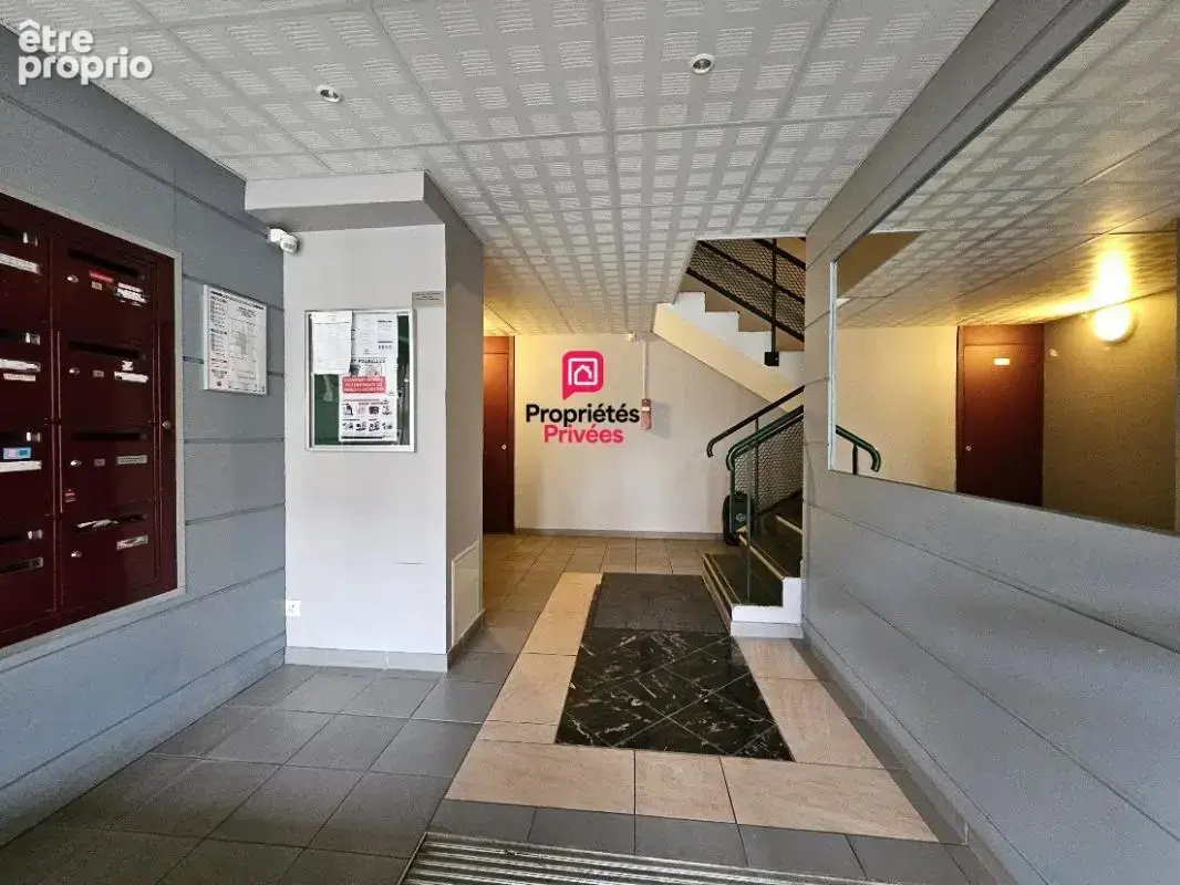 EXCLUSIVITÉ Secteur AGEN Jean Jaurès : Idéal Premier Achat ou Investissement, vaste T3 de 64 m² (DPE C) avec Grand Garage Privat - photo 14