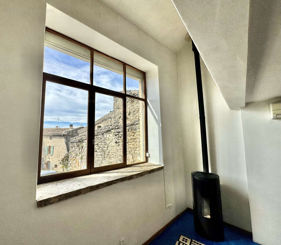 Maison à GRIGNAN
