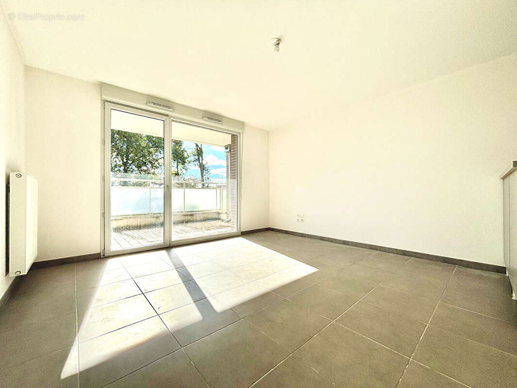 Appartement à RAMONVILLE-SAINT-AGNE