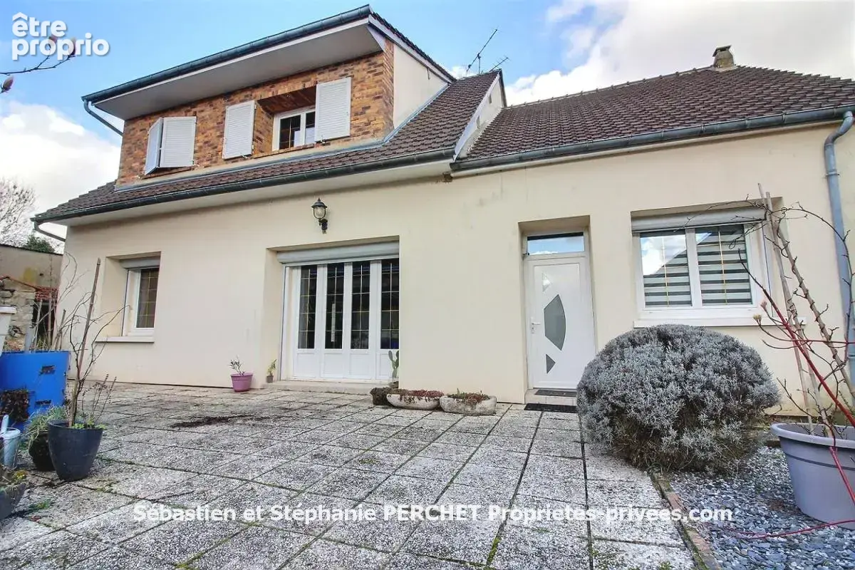 Maison  4 chambres 150 m2 - photo 1