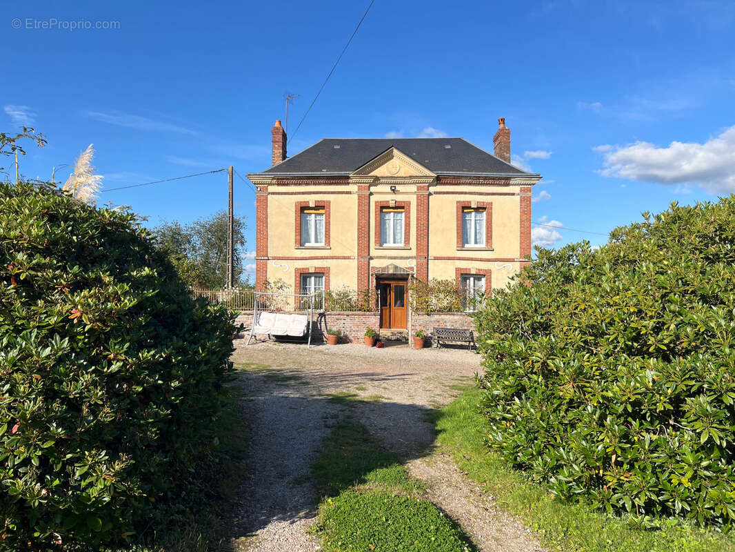 Maison à MARDILLY