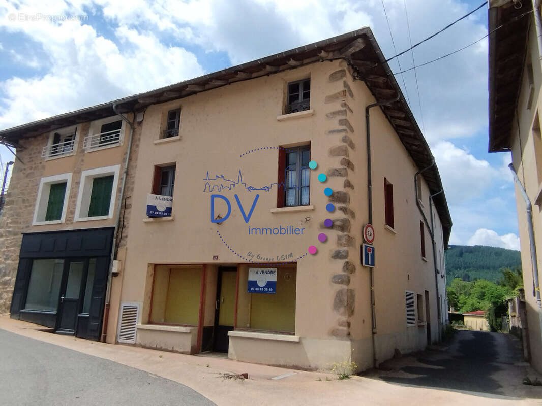 Appartement à SAINT-JUST-D'AVRAY