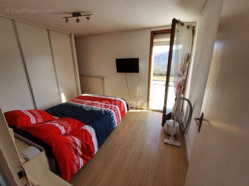 Maison à BELLEGARDE-SUR-VALSERINE