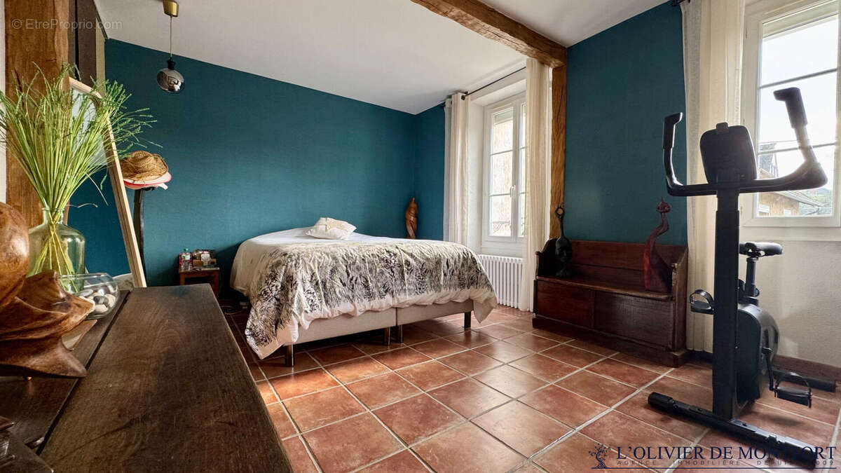 Maison à MONTFORT-L'AMAURY