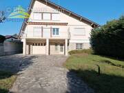 Maison à MANDRES-LES-ROSES