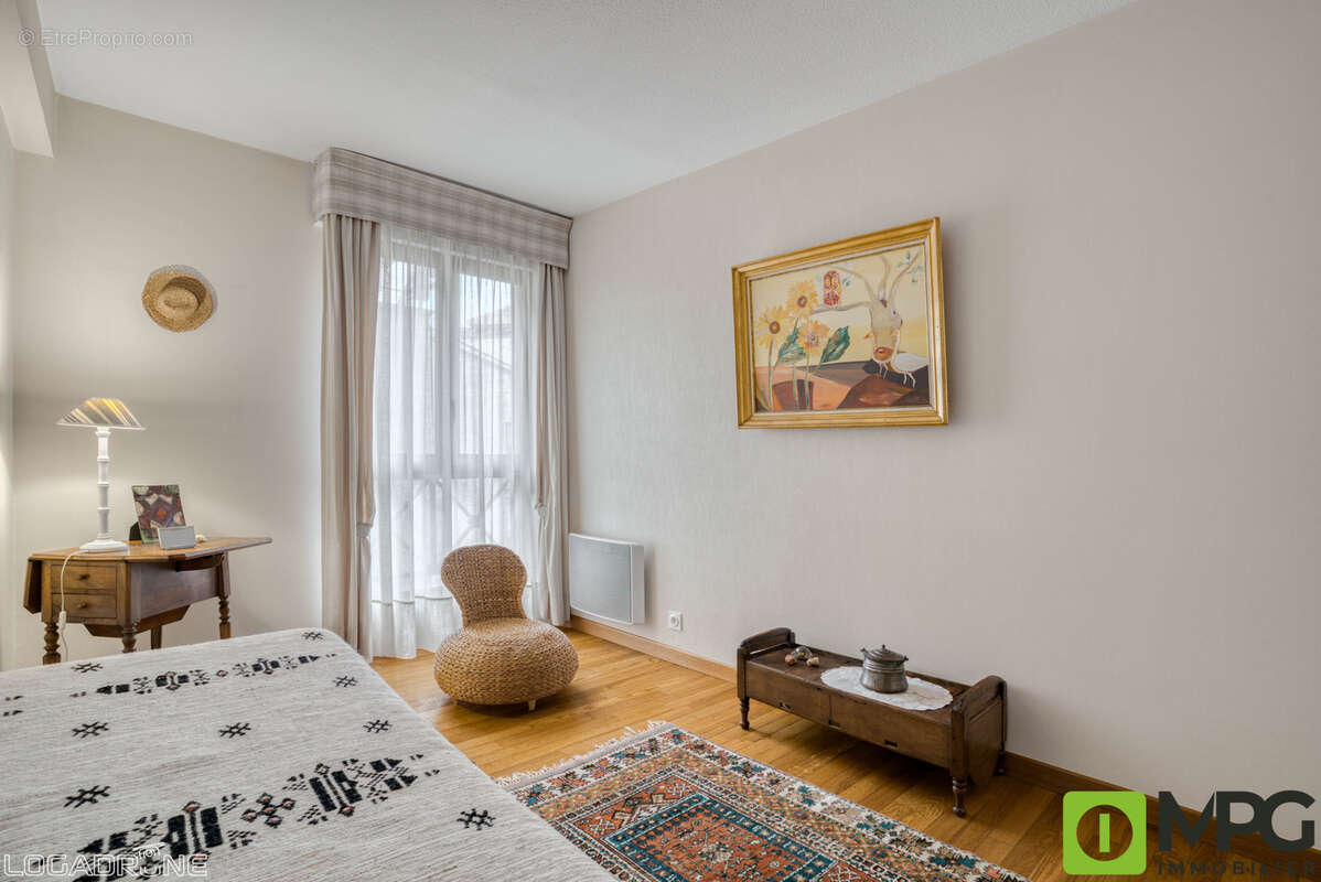 Autre à VILLENEUVE-SUR-LOT