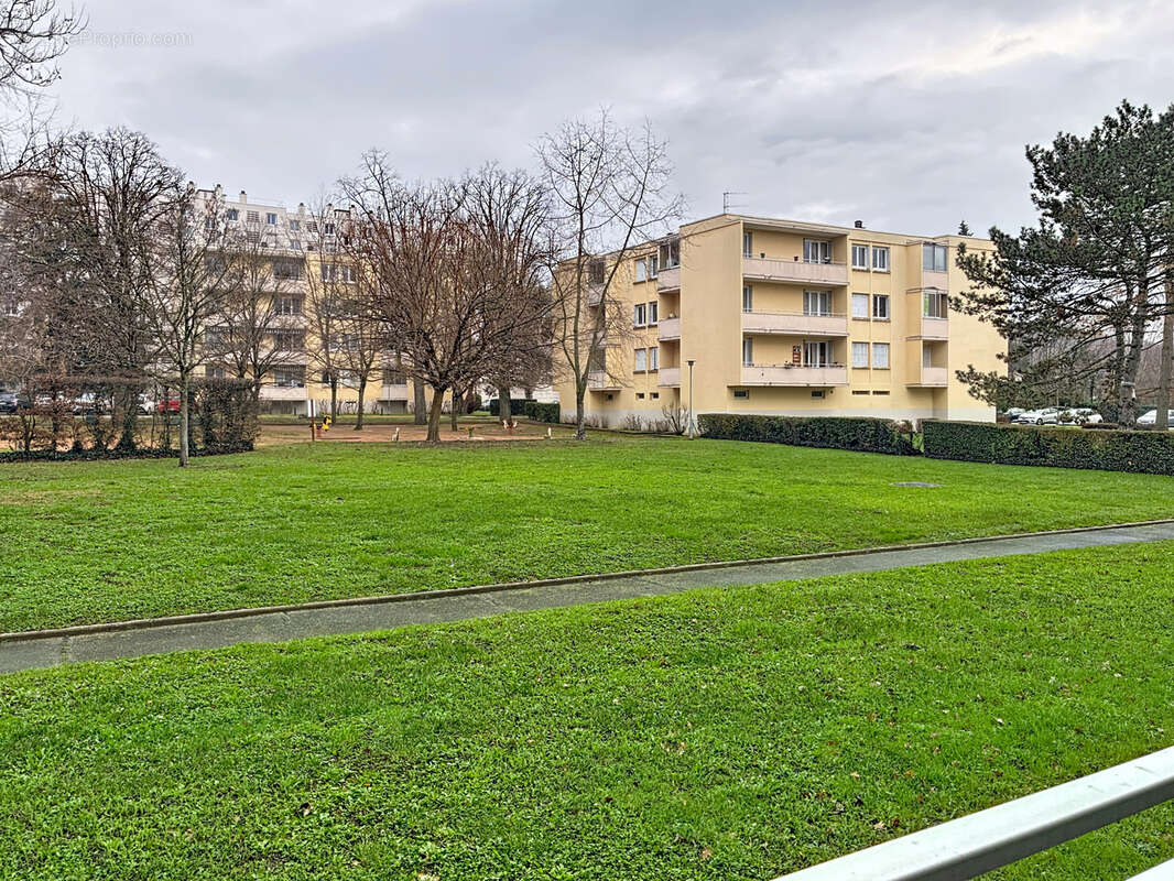 Appartement à FRANCHEVILLE