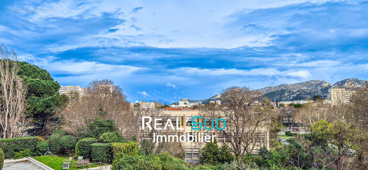 Appartement à MARSEILLE-8E