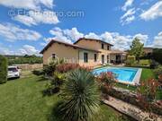 Maison à PAVIE