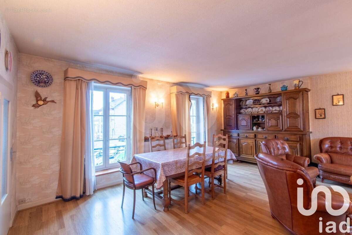 Photo 2 - Appartement à LORRIS