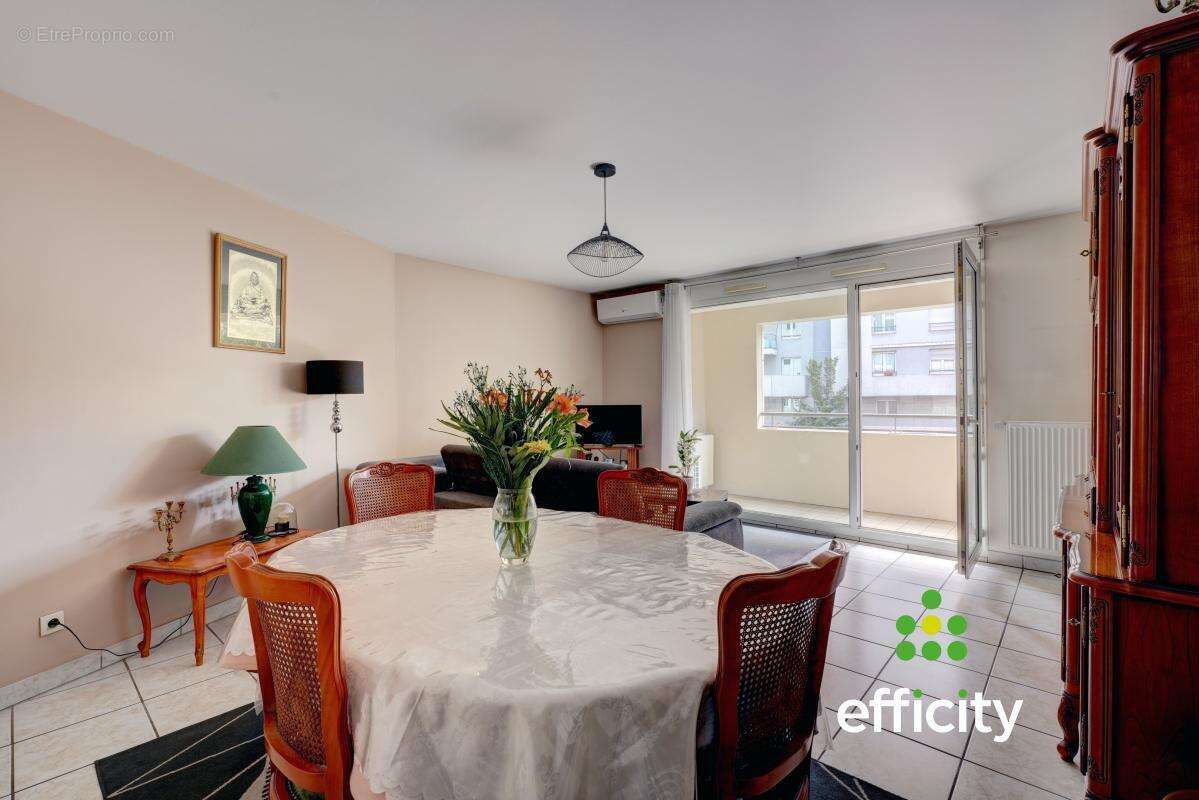 Appartement à VILLEURBANNE