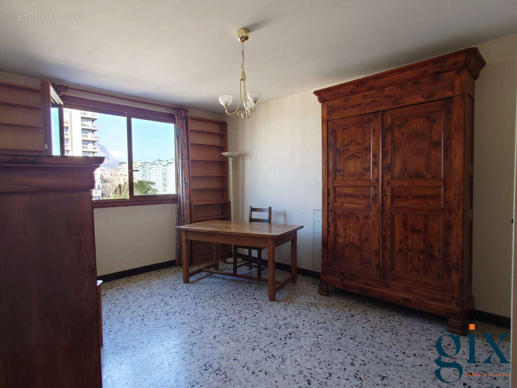 Appartement à GRENOBLE