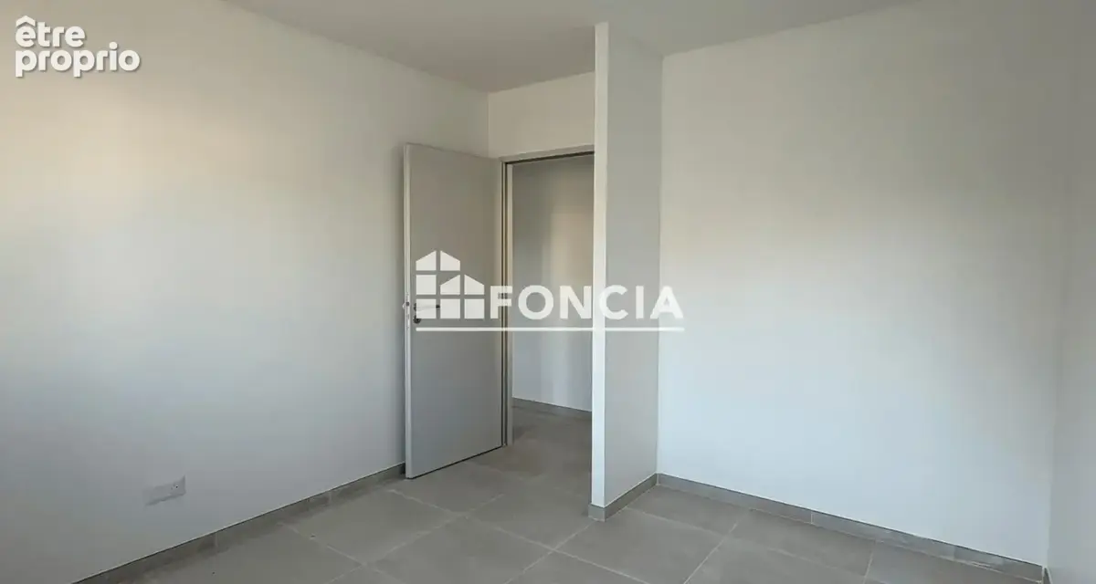 Maison neuve 4 pièces avec piscine et garage à Bassan - photo 8