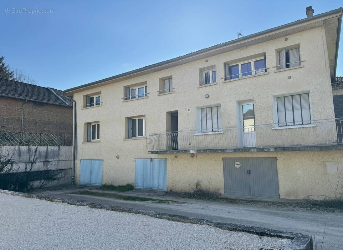 Appartement à SAINT-GEOIRS
