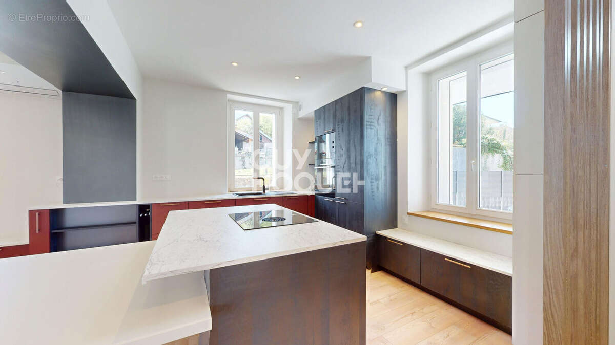 Appartement à AIX-LES-BAINS