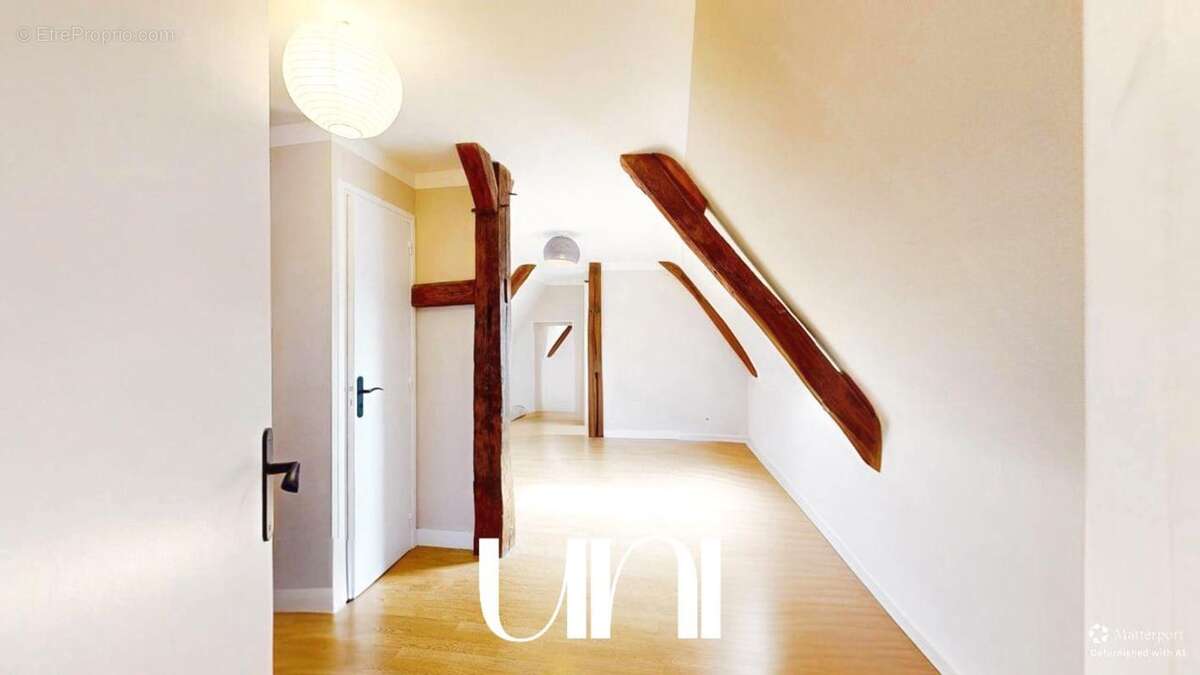 Maison à MEZIDON-CANON