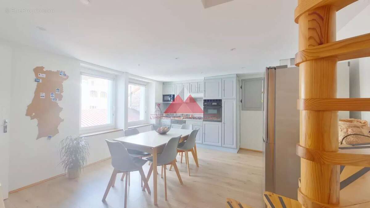 Appartement à LA MOUILLE