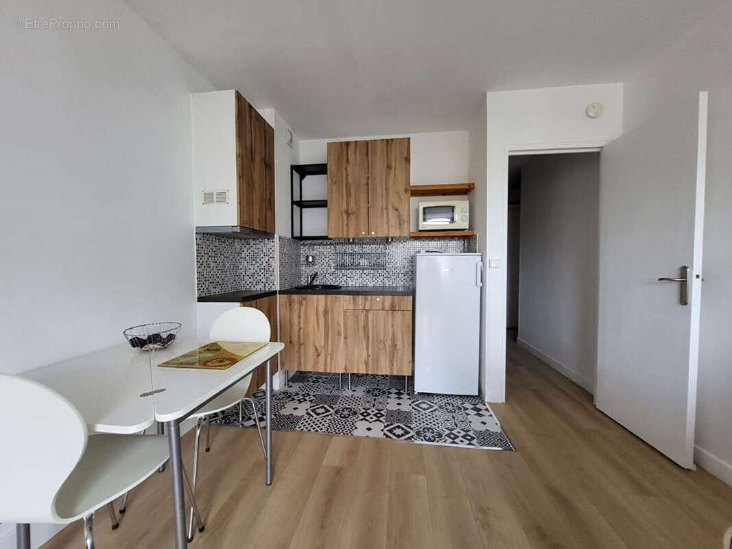 Appartement à PARIS-20E